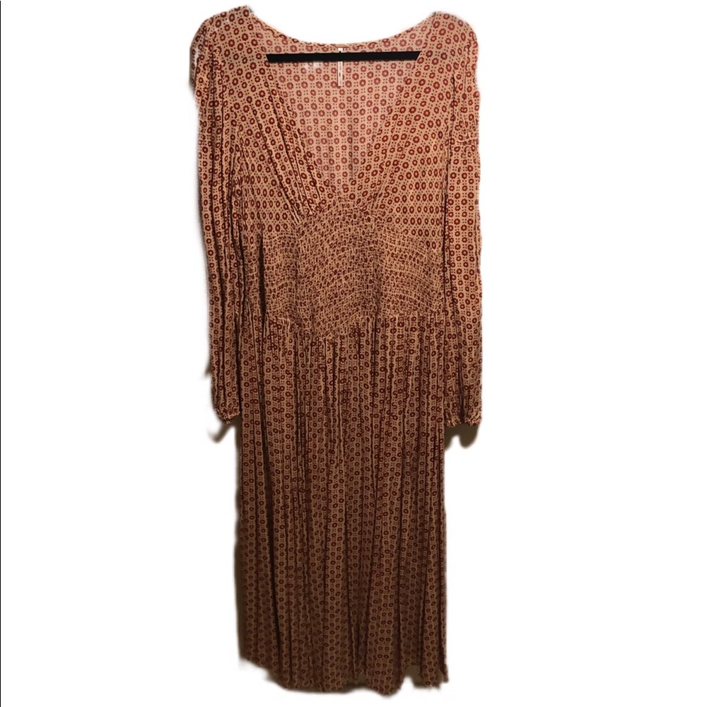 New free people long sleeve maxi dress. Size L. Never worn with tag.
